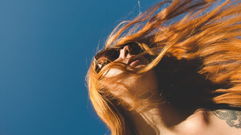 Henné et cheveux blancs : bonne ou mauvaise idée ?