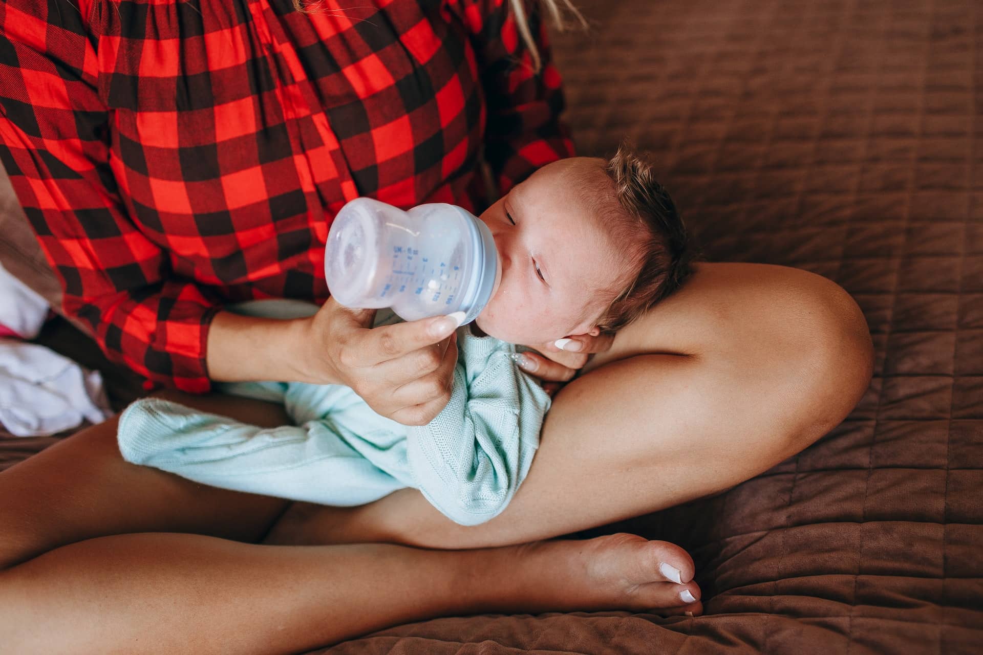 Lait infantile : en poudre ou liquide ?